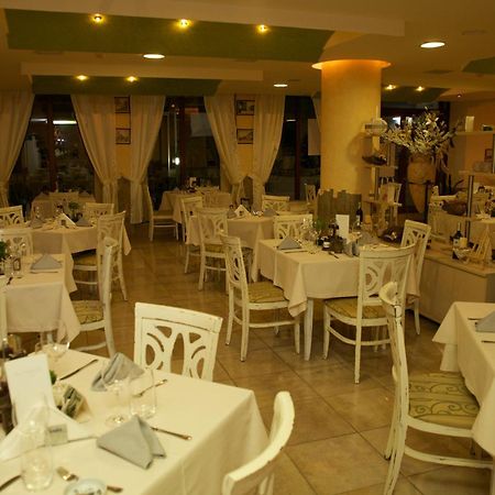 Hotel Fors Burgas Stad Buitenkant foto
