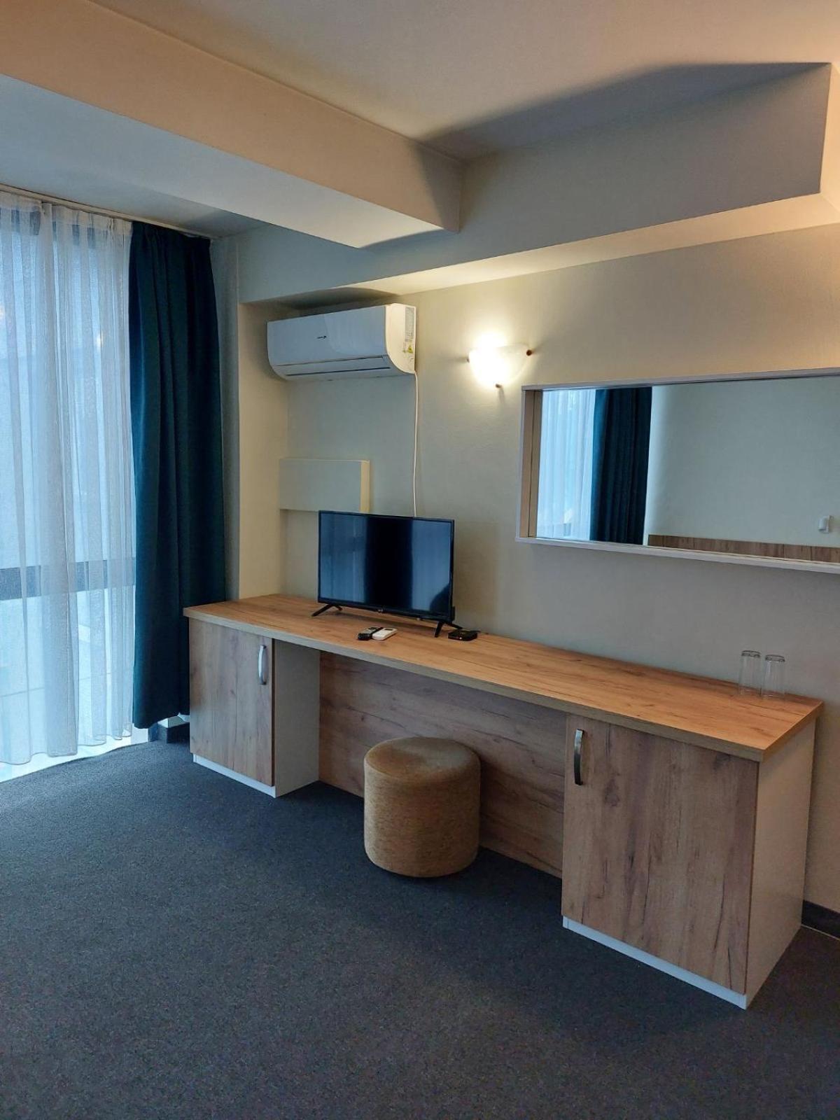 Hotel Fors Burgas Stad Buitenkant foto